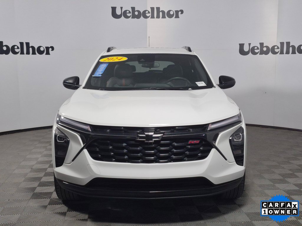 Certified 2024 Chevrolet Trax RS image 2