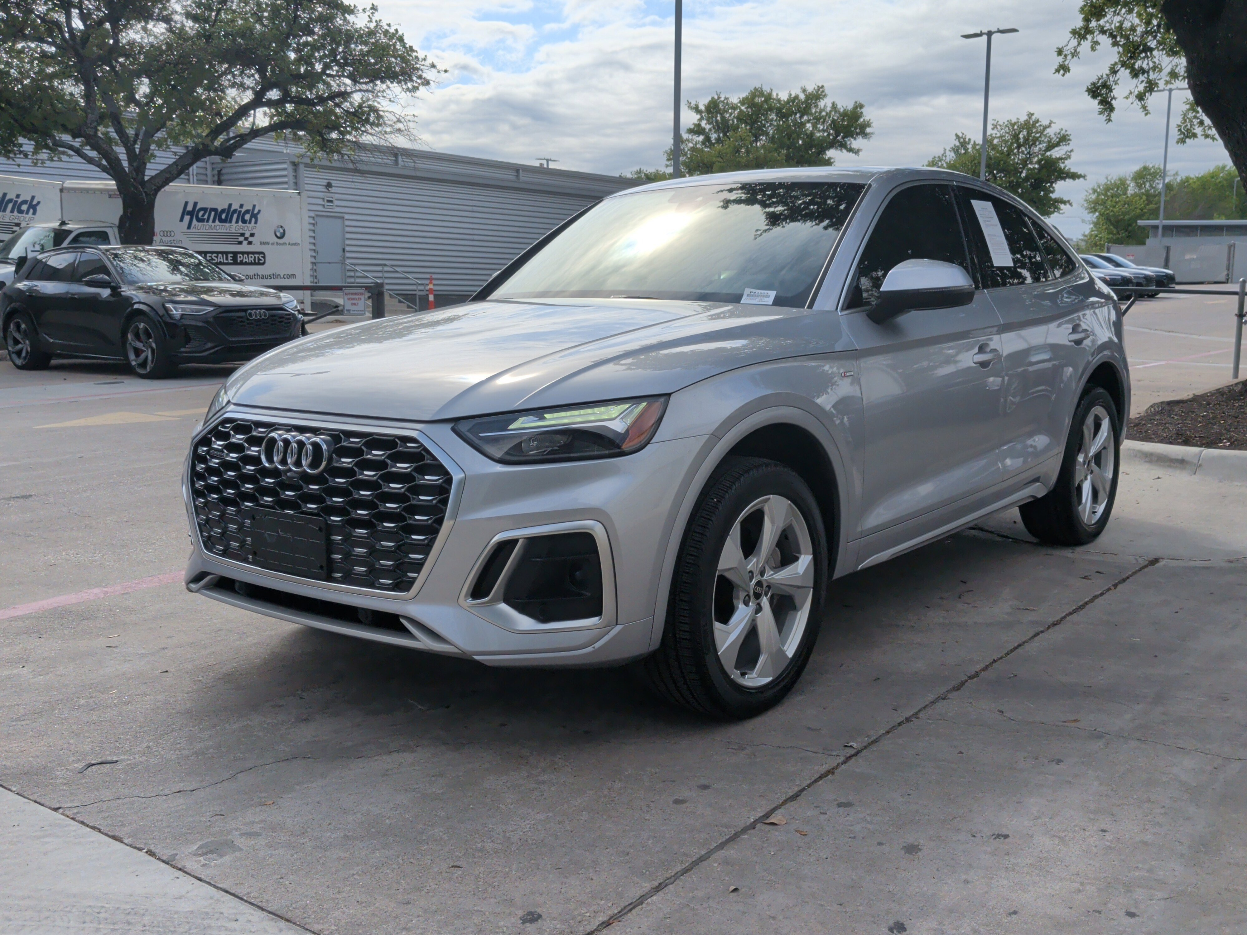 Certified 2023 Audi Q5 2.0T Premium w/ Convenience Package AWD/4WD image 5