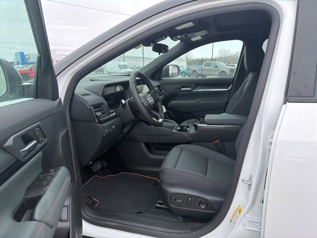 New 2026 GMC Terrain AT4 w/ Convenience Package III image 12