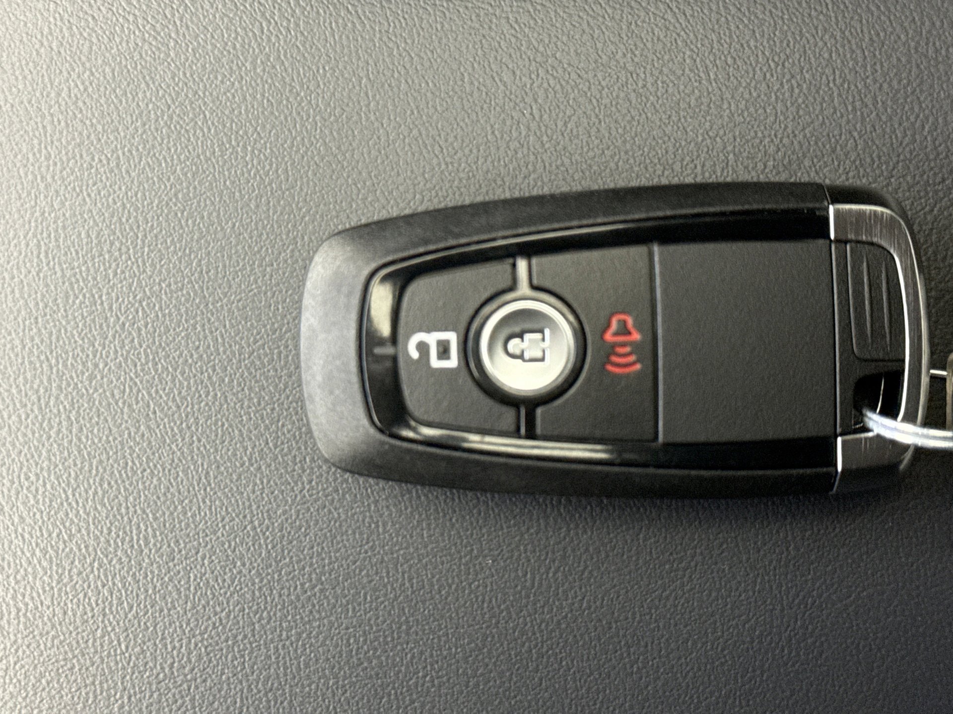 Used 2025 Ford Maverick Lobo image 23