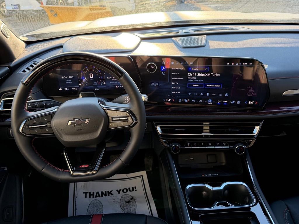 Used 2025 Chevrolet Traverse RS image 21