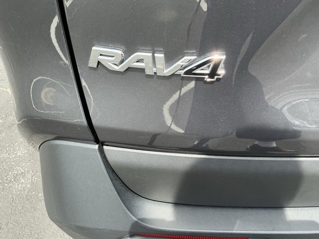Used 2024 Toyota RAV4 LE AWD/4WD image 6