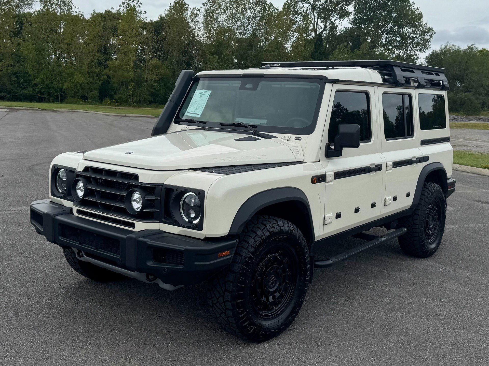 Used 2024 INEOS Grenadier image 2