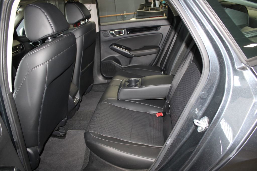 Used 2023 Honda Civic Touring image 18