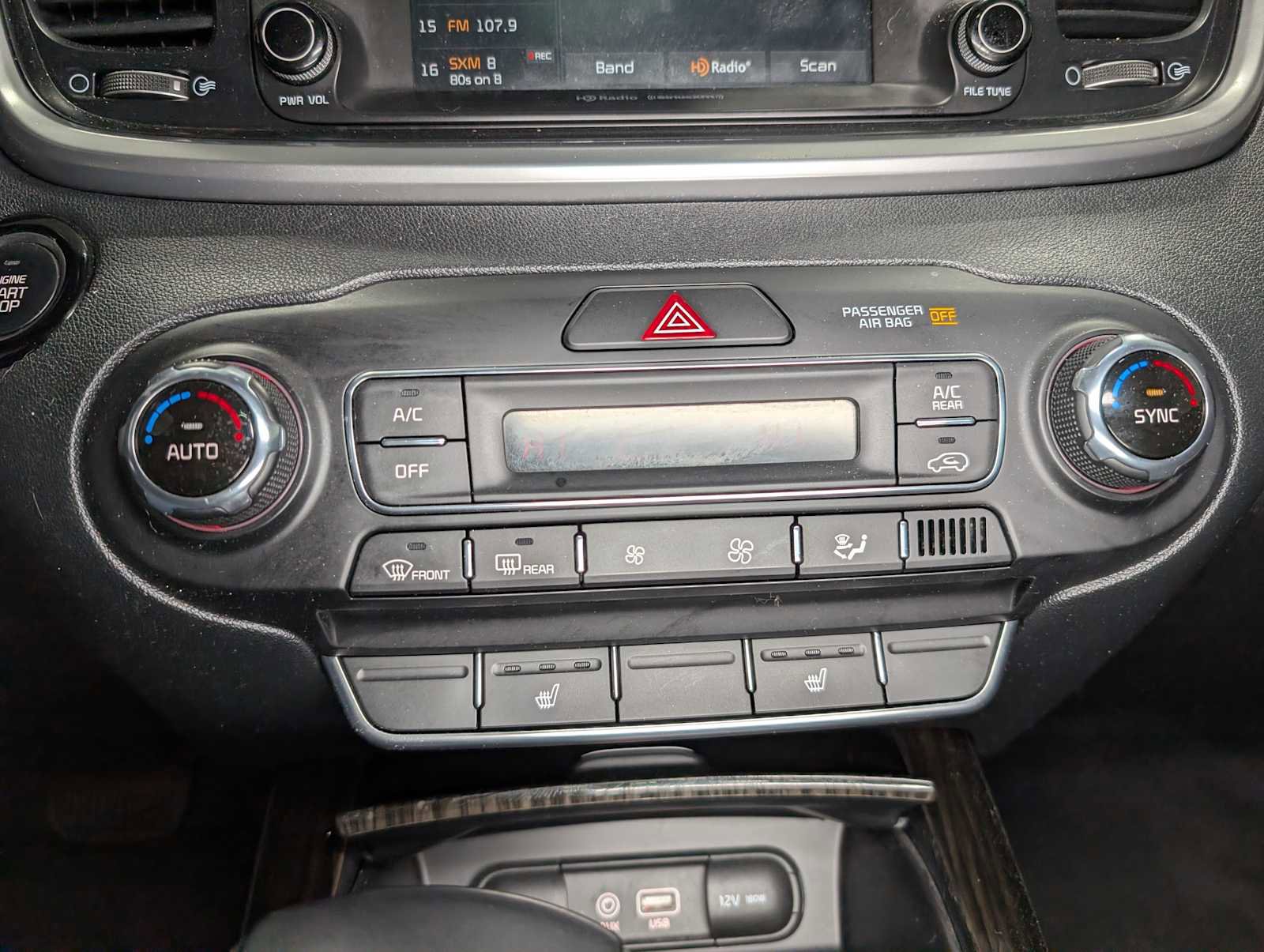 Used 2019 Kia Sorento EX image 32