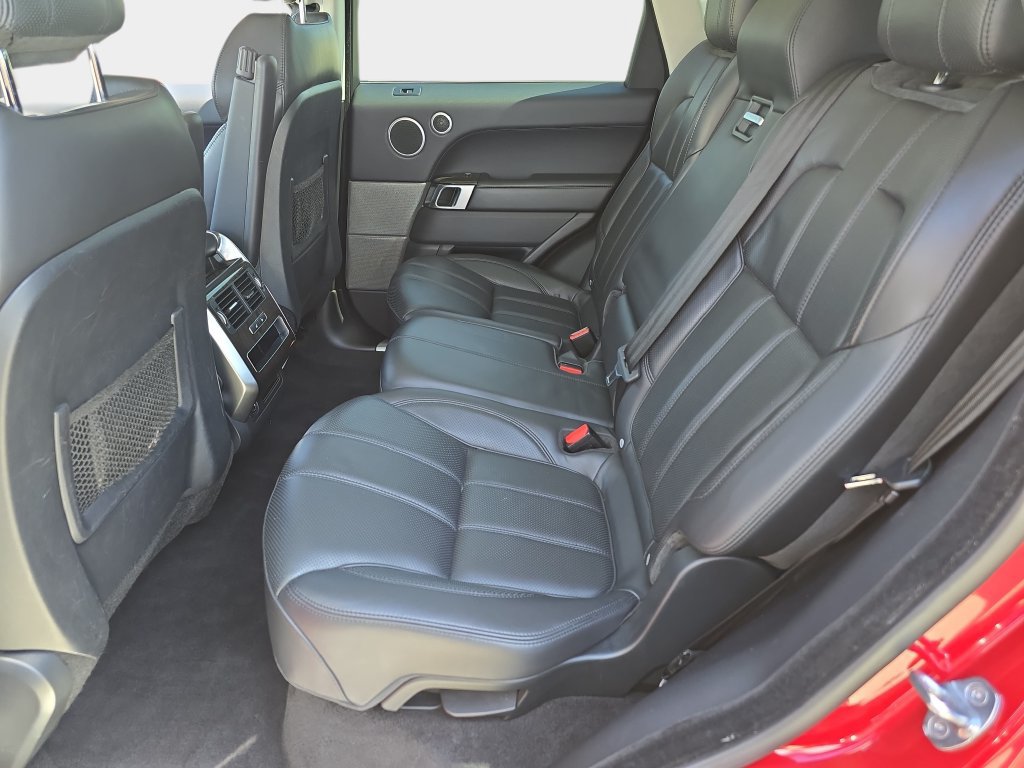 Used 2016 Land Rover Range Rover Sport HSE AWD/4WD image 19