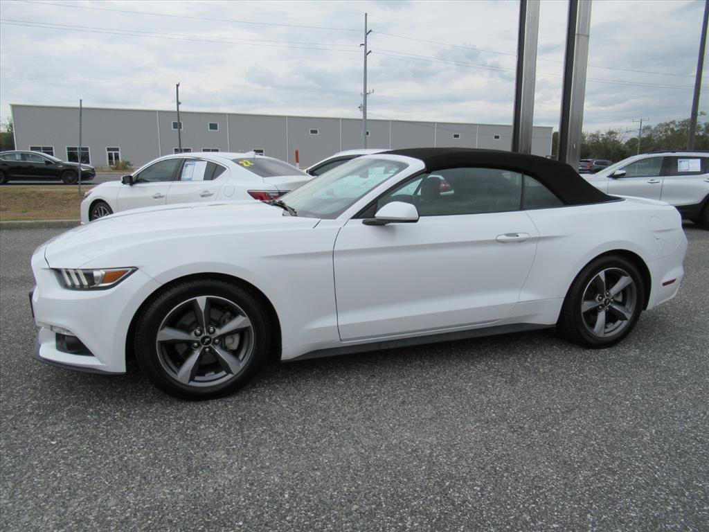 Used 2015 Ford Mustang Convertible w/ Equipment Group 051A image 4