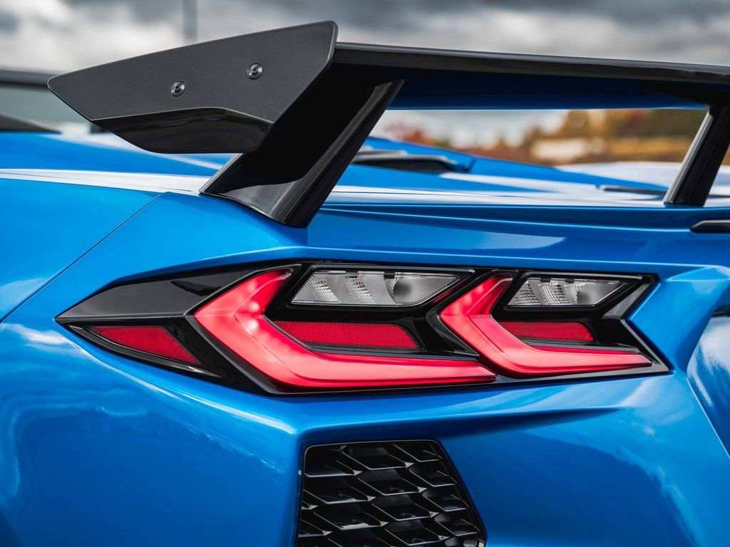 New 2025 Chevrolet Corvette Stingray Preferred Conv w/ 2LT image 21