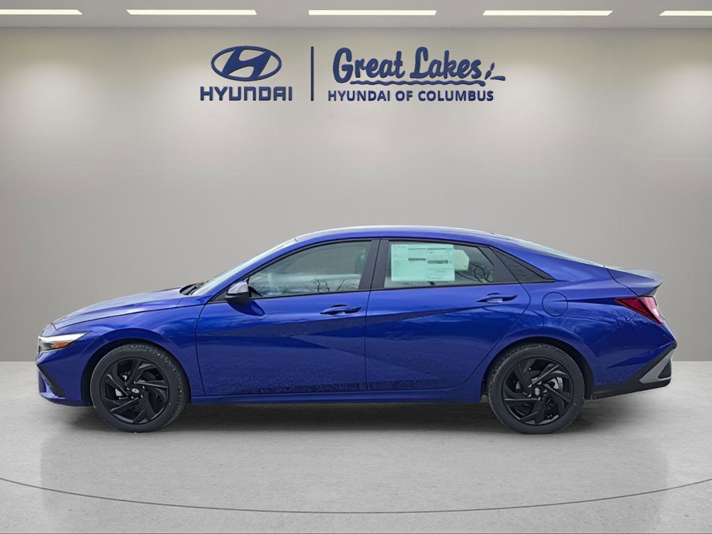 New 2026 Hyundai Elantra Sport FWD image 3