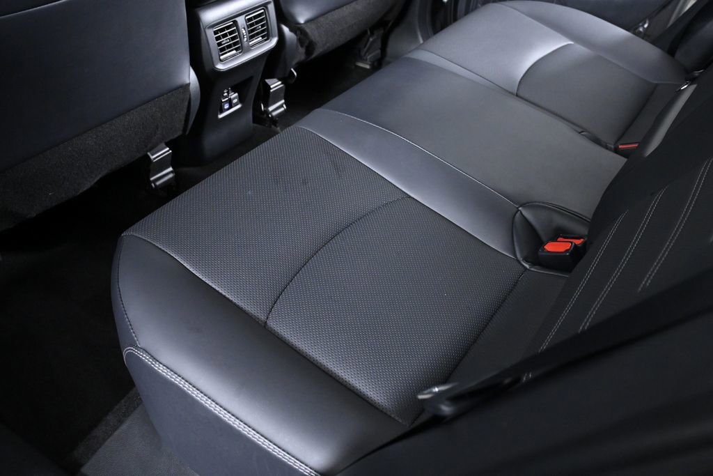Used 2022 Toyota RAV4 Limited image 27