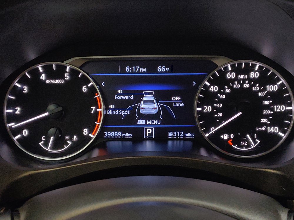 Used 2025 Nissan Altima 2.5 SV FWD image 23