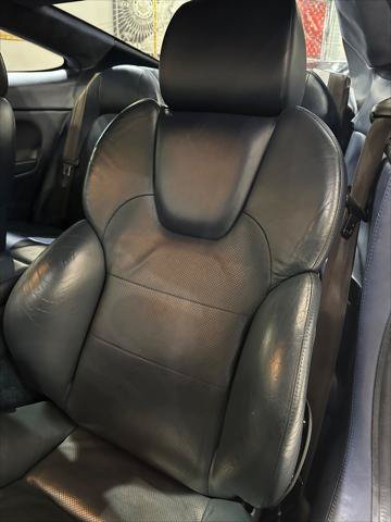 Used 2004 Aston Martin Vanquish RWD image 27