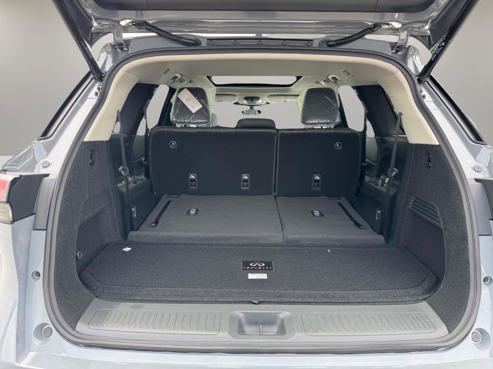New 2027 INFINITI QX60 Luxe w/ Cargo Package FWD image 12