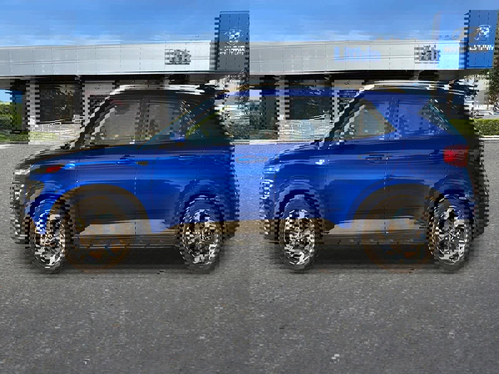 Certified 2022 Hyundai Venue Limited image 5