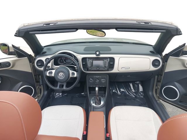 Used 2015 Volkswagen Beetle 1.8T image 9