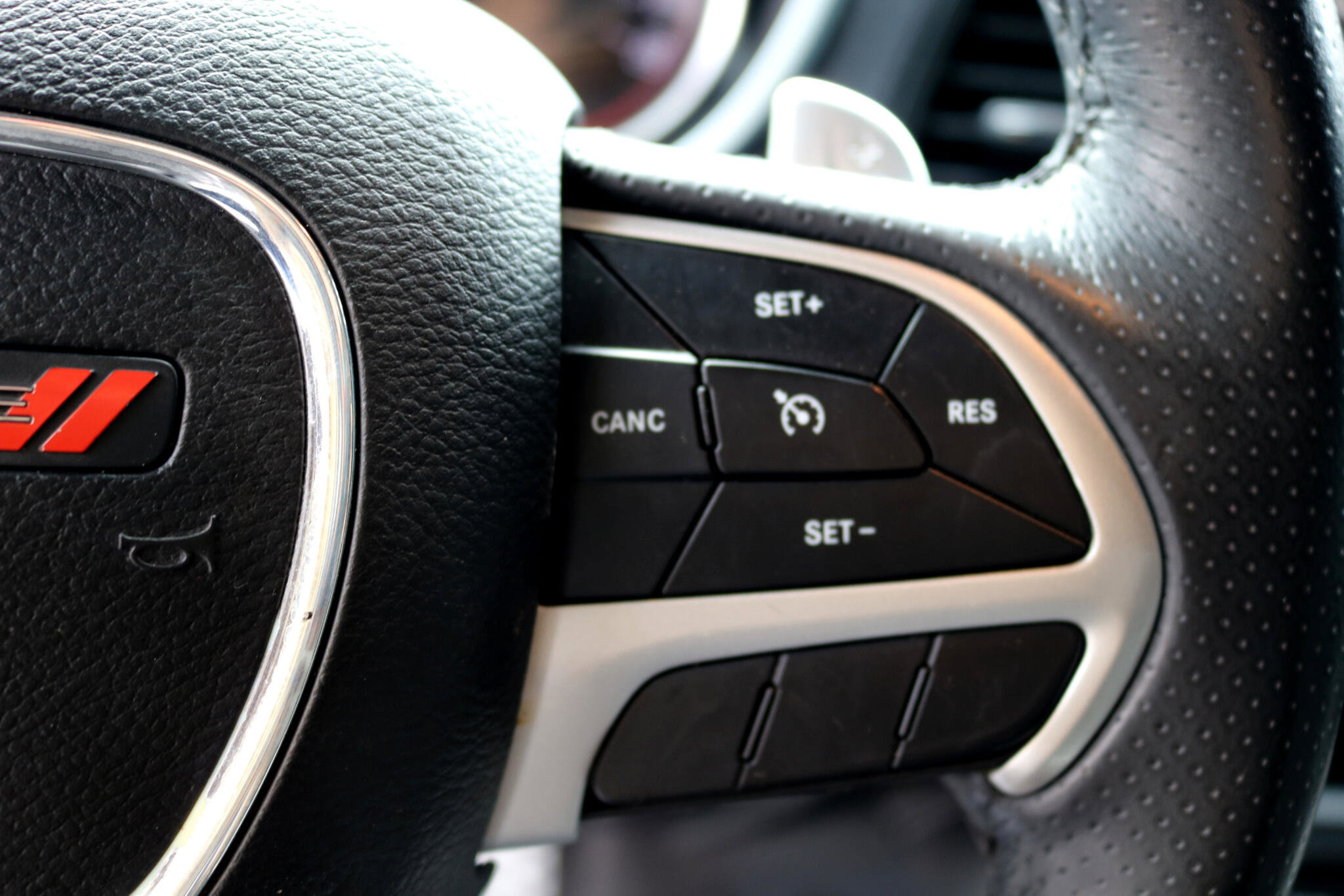 Used 2018 Dodge Challenger R/T Scat Pack w/ Leather Interior Group image 22