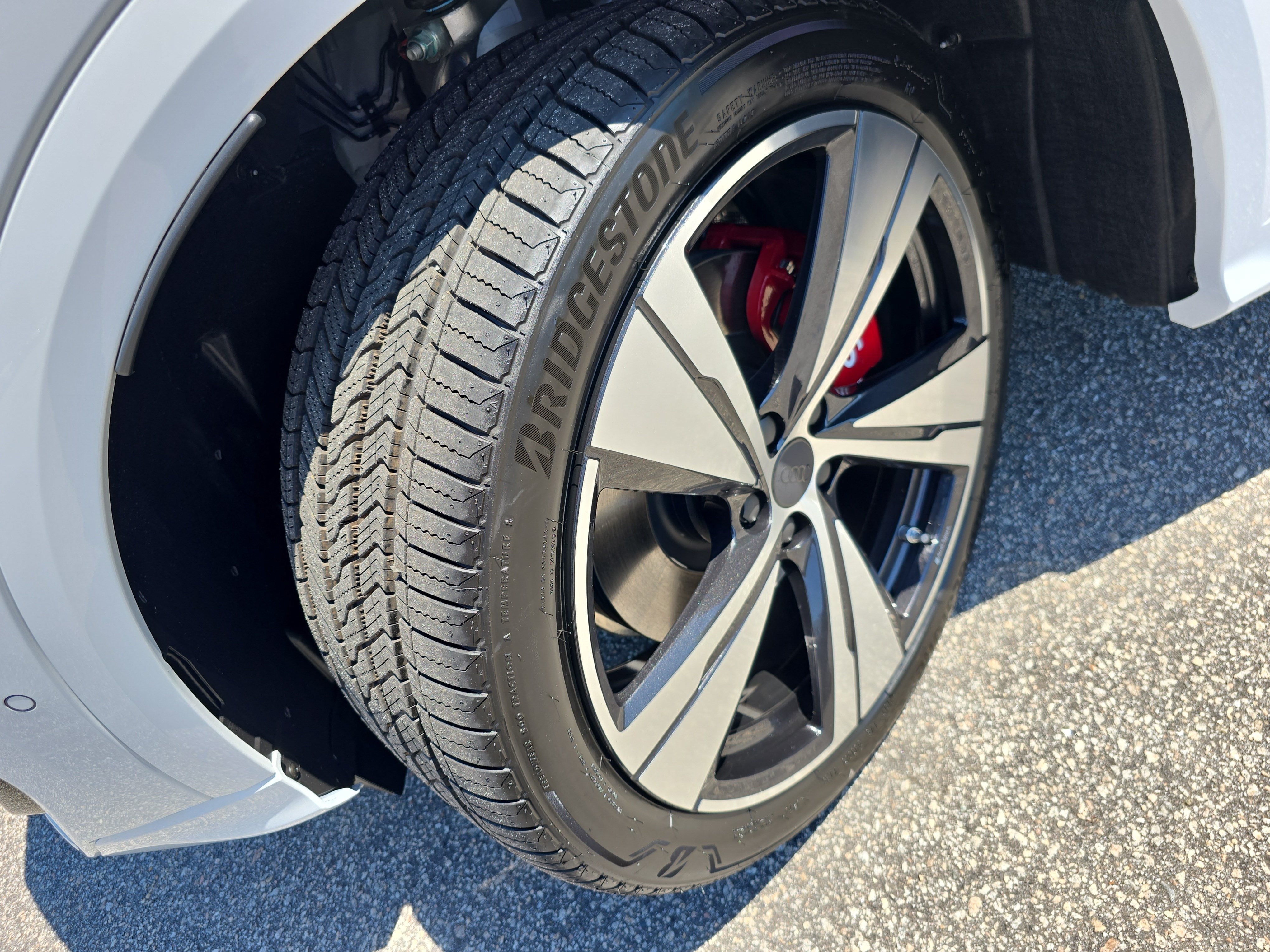 New 2026 Audi SQ5 Premium Plus AWD/4WD image 31