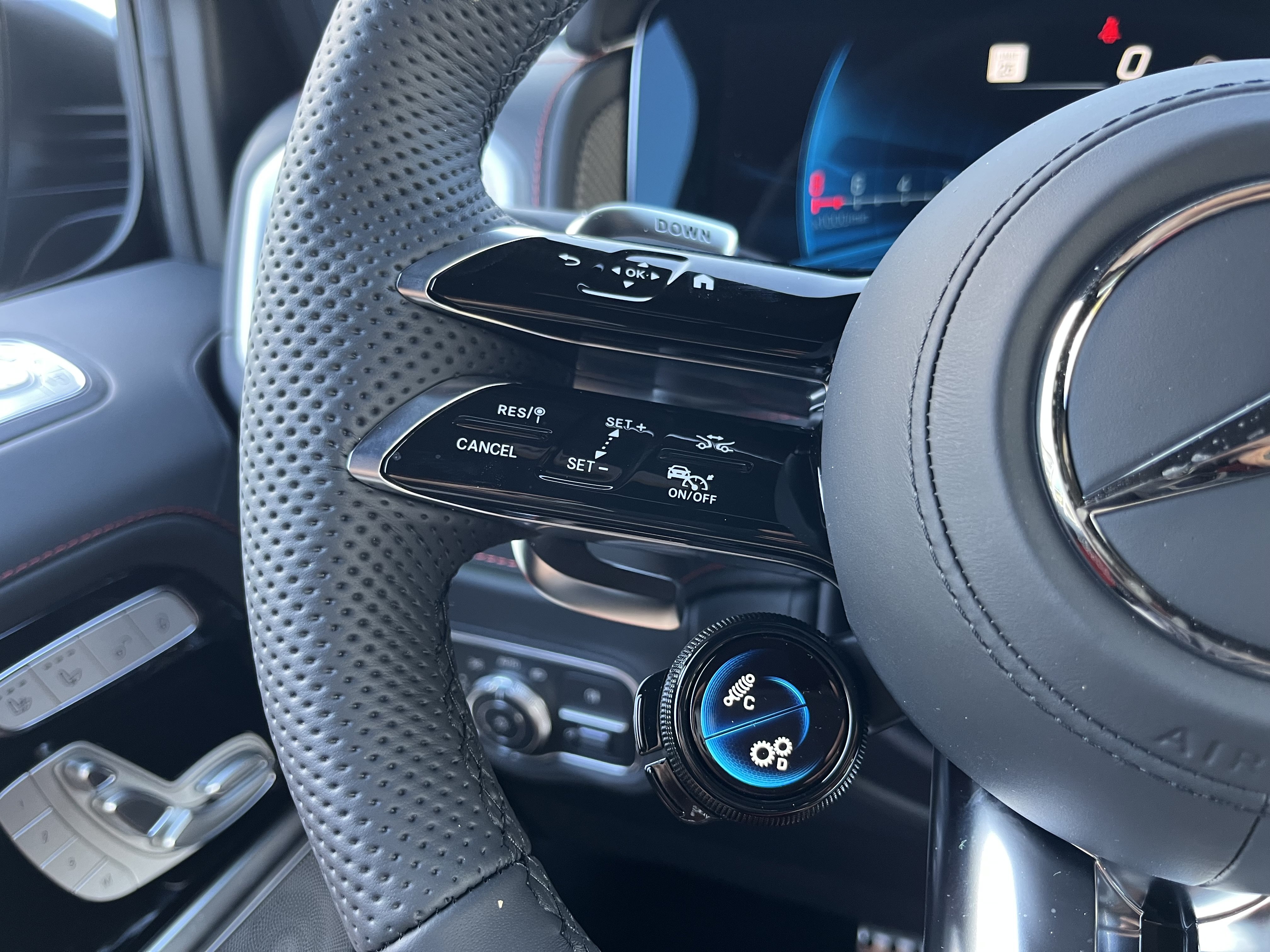 New 2027 Mercedes-Benz G 63 AMG 4MATIC image 23