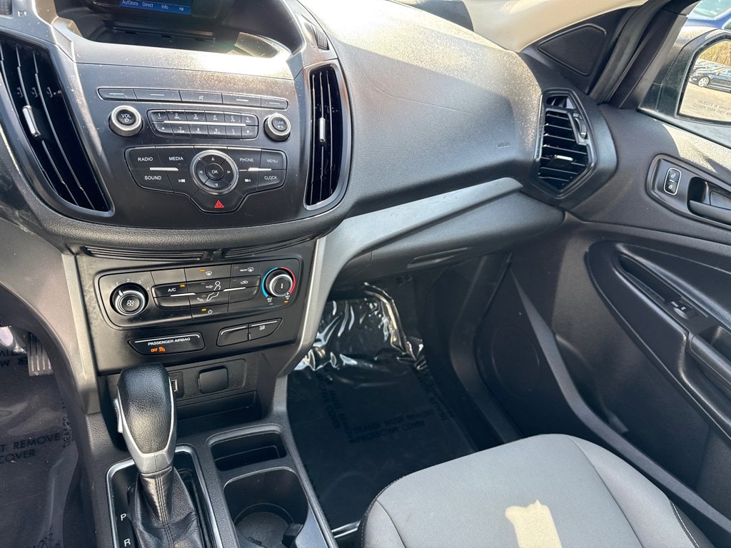 Used 2019 Ford Escape S image 15