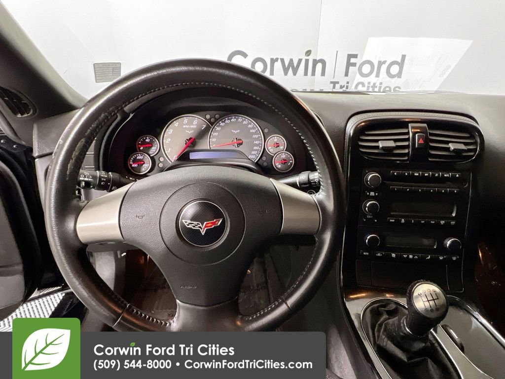 Used 2008 Chevrolet Corvette Coupe image 21