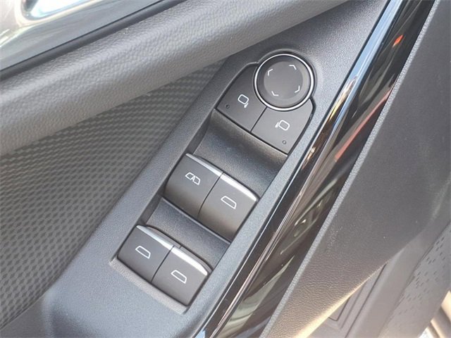 New 2026 Chevrolet Equinox RS image 11