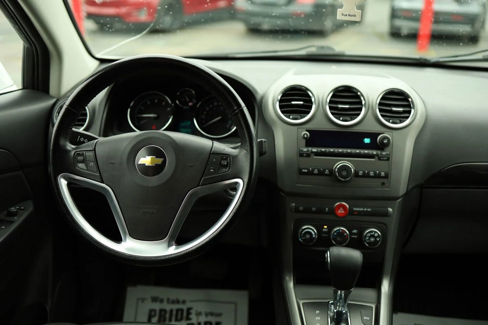 Used 2013 Chevrolet Captiva Sport LT FWD image 34