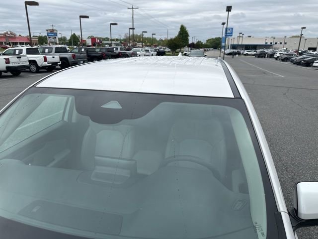 Used 2025 Honda Pilot EX-L image 27