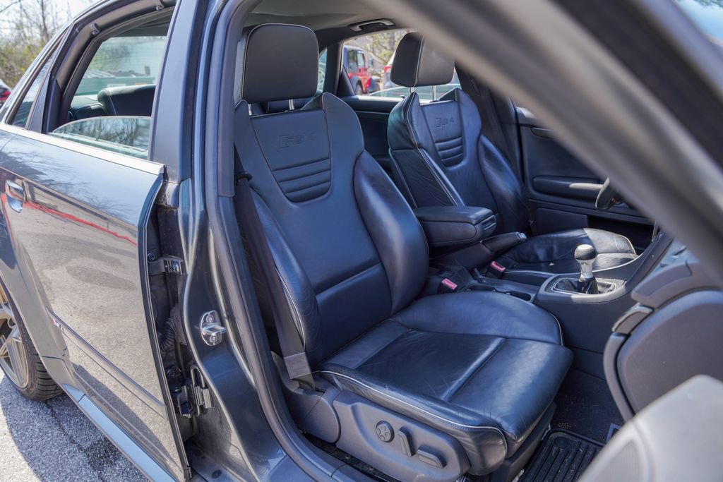 Used 2007 Audi RS 4 Sedan AWD/4WD image 35