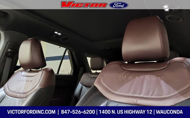 Used 2024 Ford Explorer Platinum w/ Technology Package AWD/4WD image 8