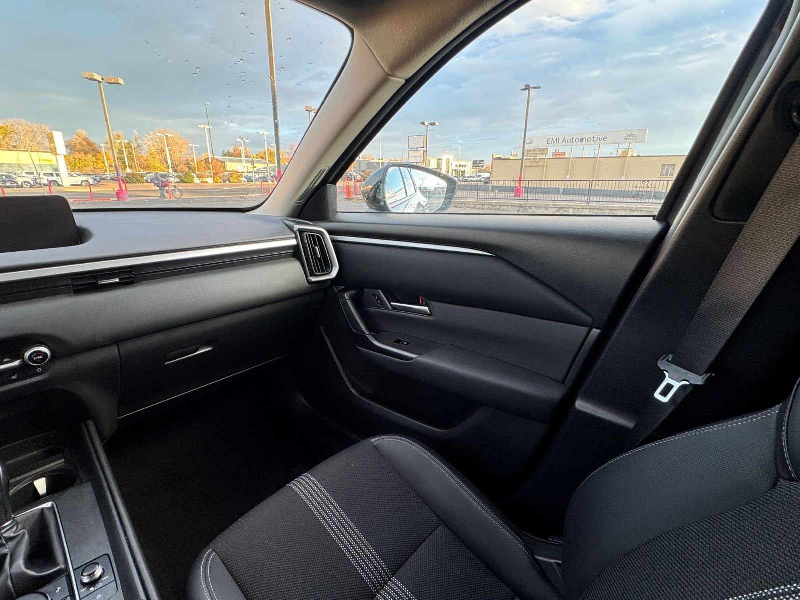 Used 2025 MAZDA CX-50 AWD 2.5 S w/ Preferred Package image 35