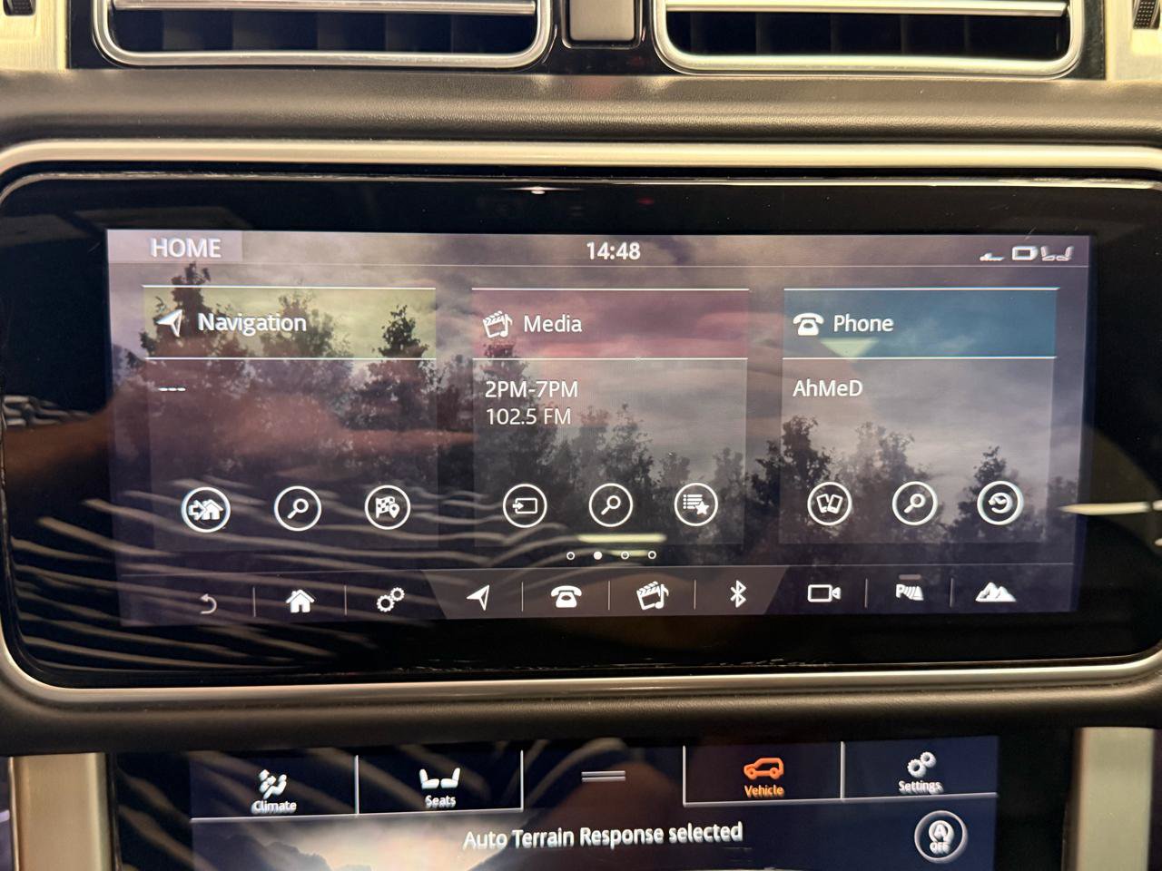 Used 2019 Land Rover Range Rover HSE AWD/4WD image 26