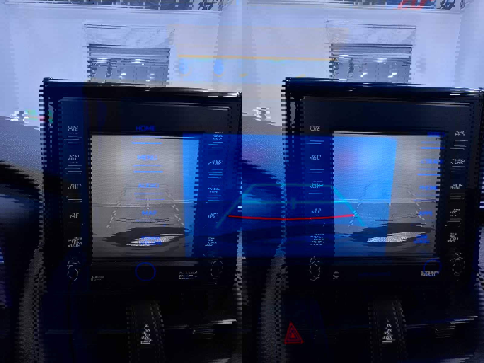 Used 2021 Toyota RAV4 XLE image 26