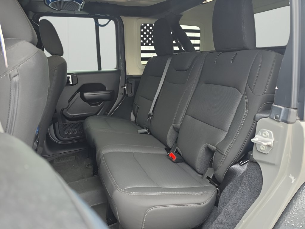 Used 2022 Jeep Wrangler Unlimited Sport AWD/4WD image 12