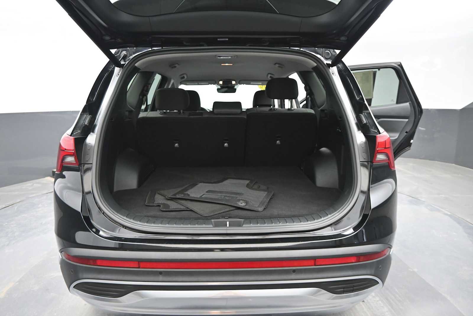 Used 2022 Hyundai Santa Fe Blue AWD/4WD image 13