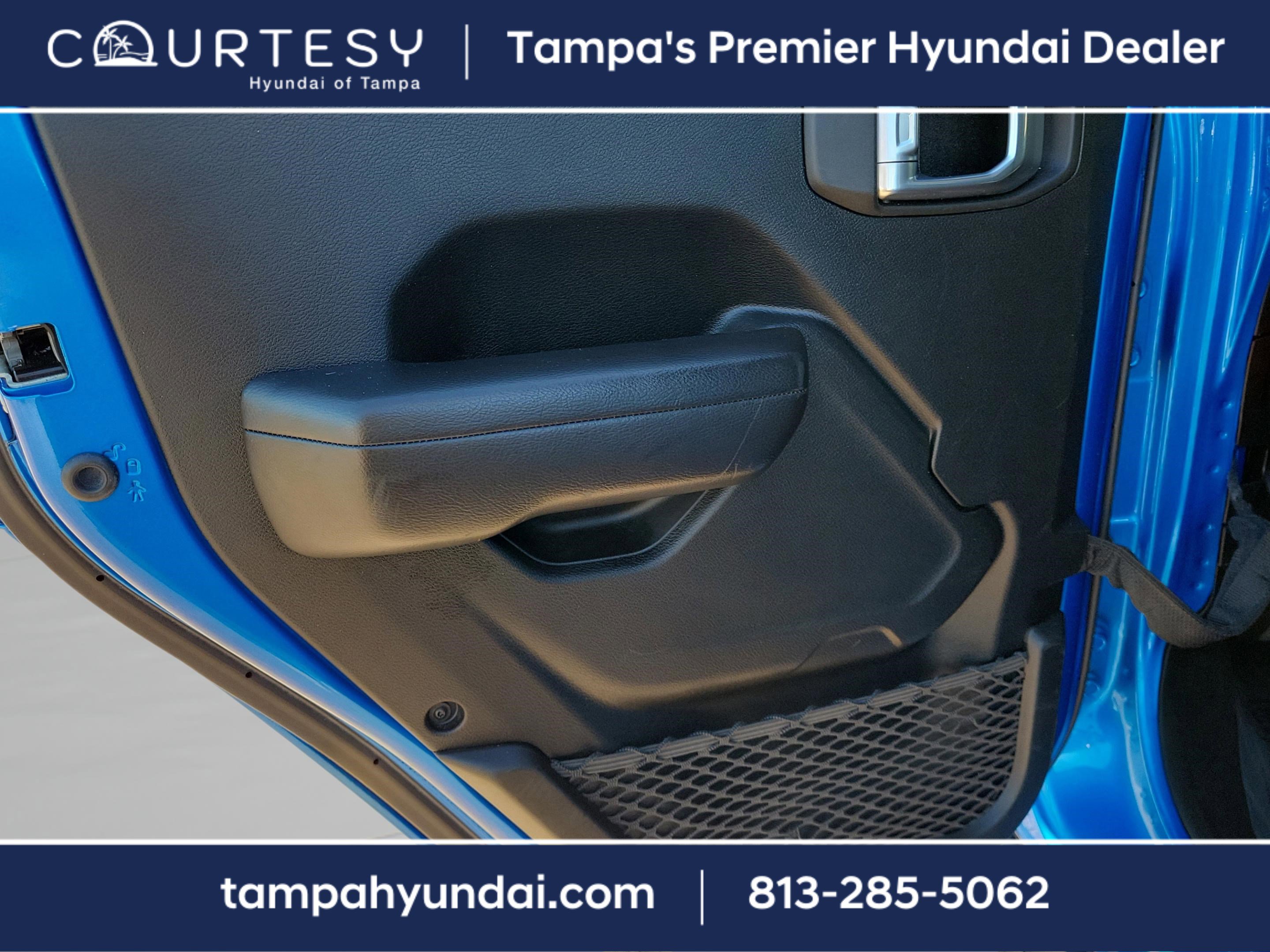 Used 2021 Jeep Gladiator Sport image 8