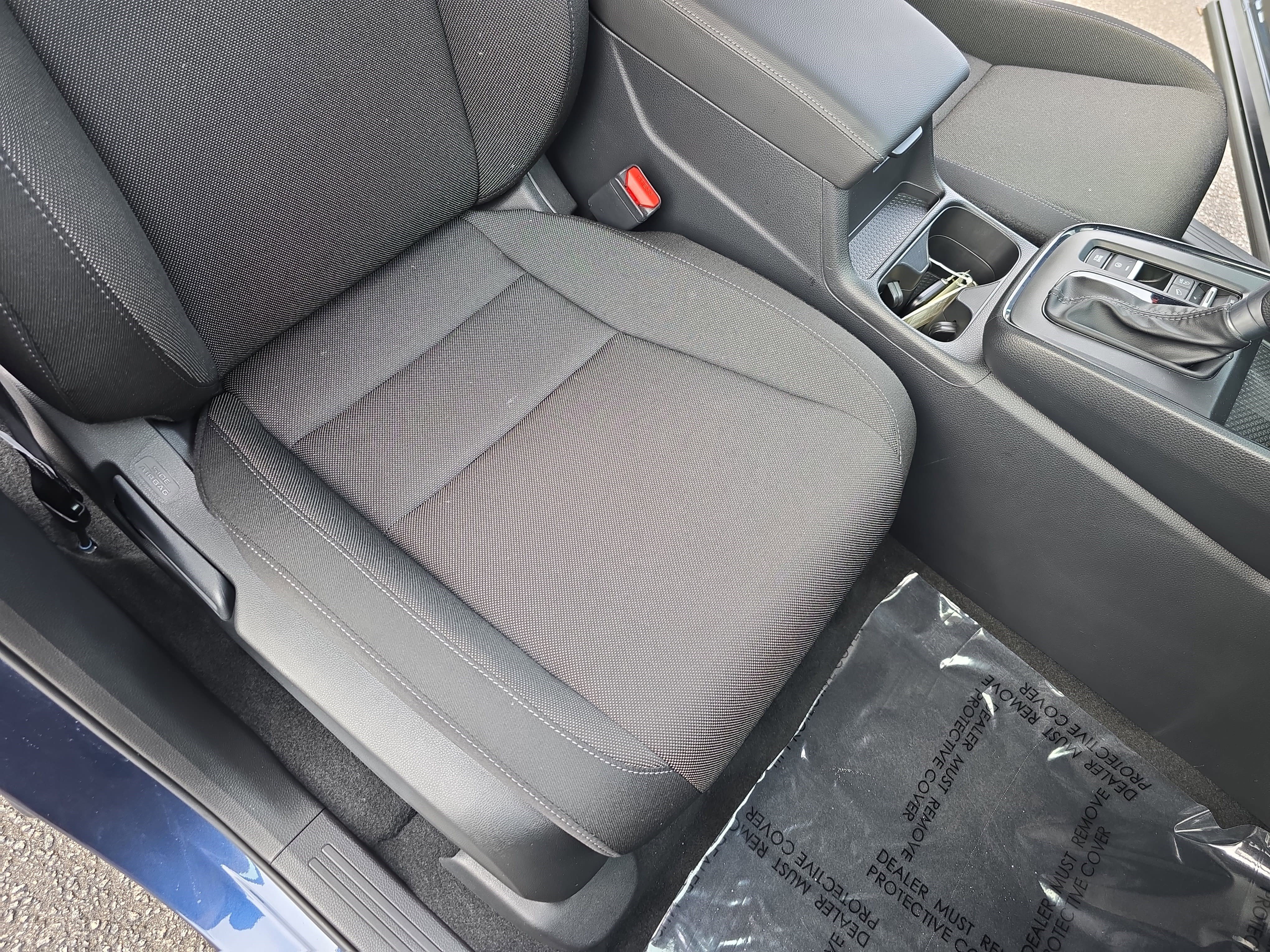 Used 2025 Honda CR-V LX image 10