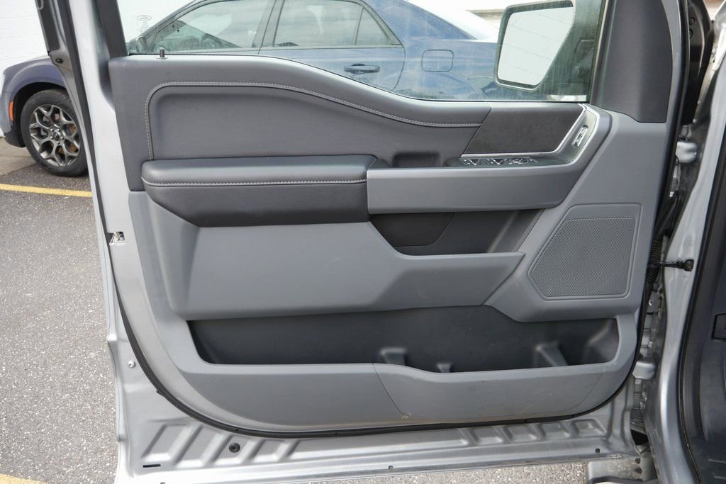 Used 2025 Ford F150 XLT w/ Equipment Group 301A Standard image 27