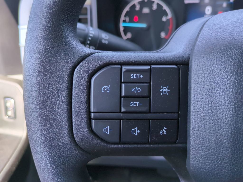 Used 2024 Ford F550 2WD Regular Cab Super Duty image 23