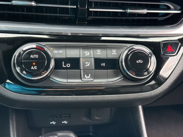 Used 2024 Buick Envista Sport Touring FWD image 18