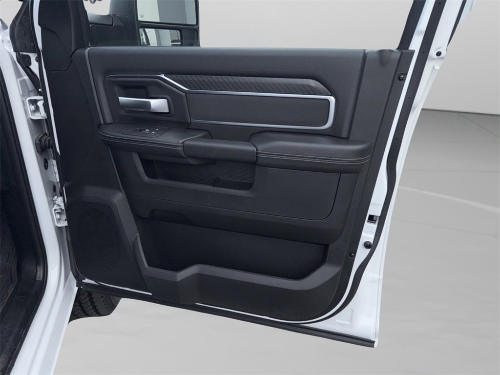 New 2026 RAM 2500 Big Horn image 43