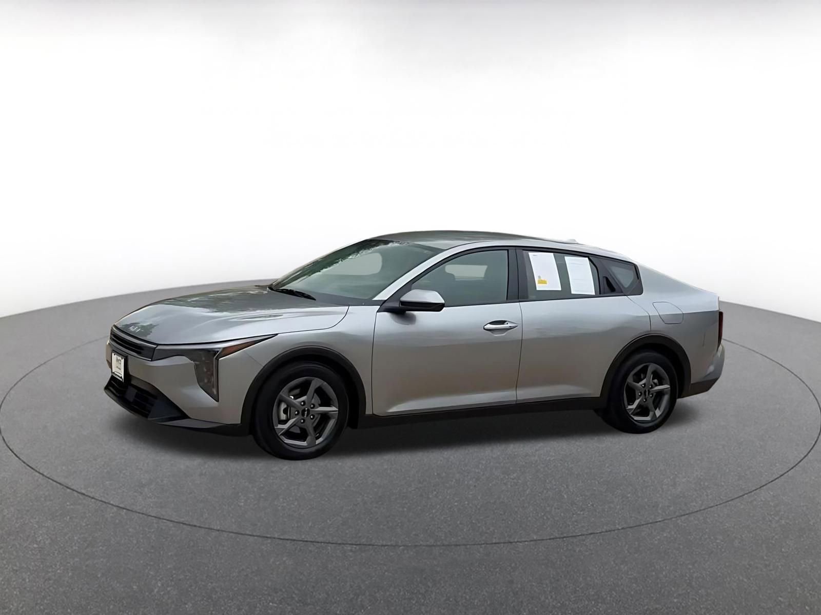 Used 2025 Kia K4 FWD image 8