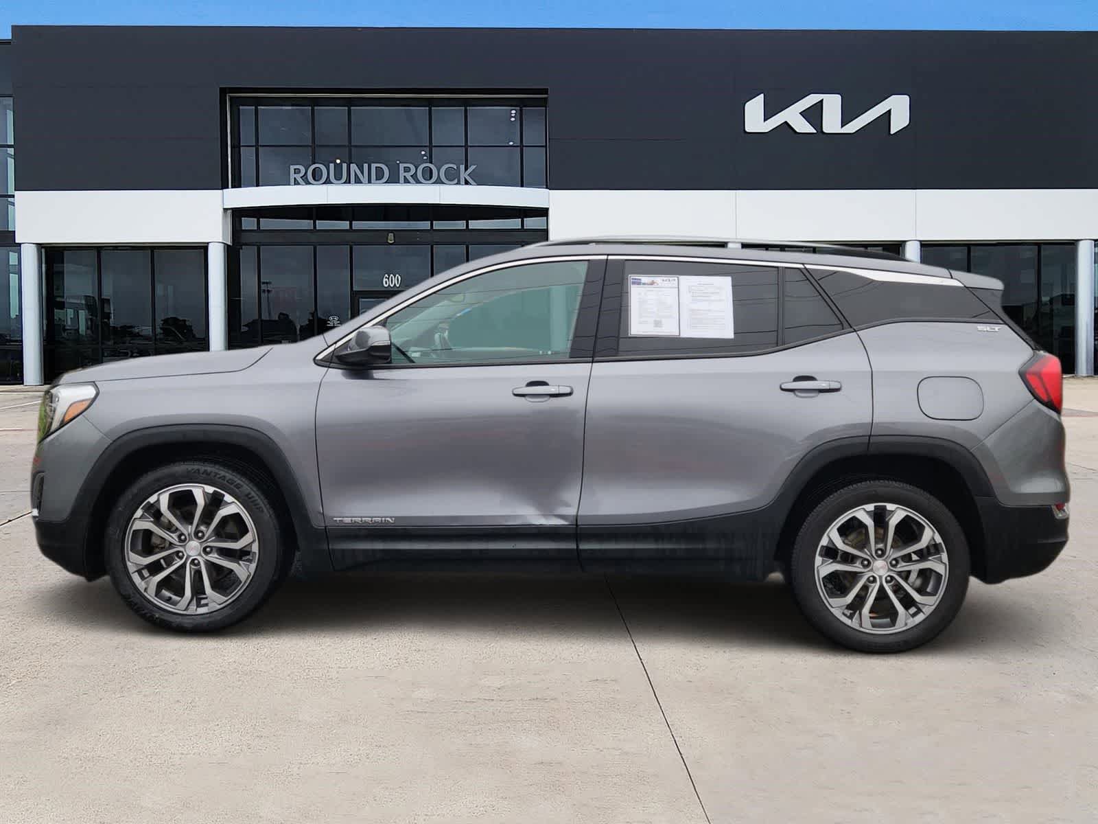 Used 2019 GMC Terrain SLT w/ Preferred Package FWD image 4