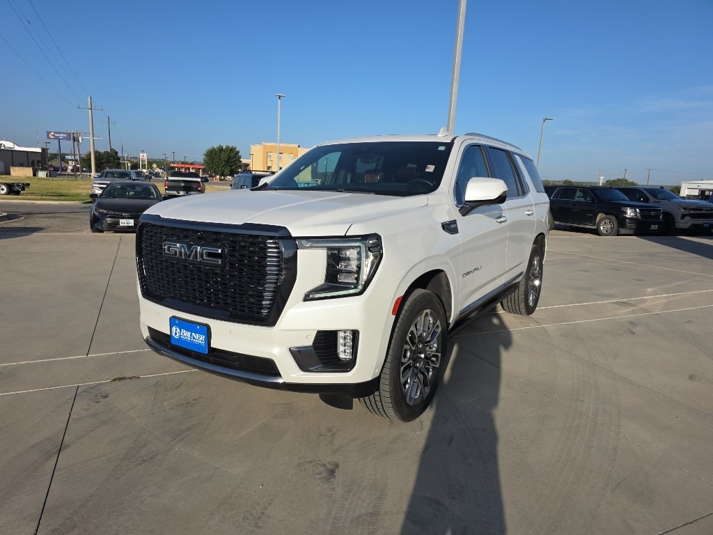 Certified 2023 GMC Yukon Denali Ultimate AWD/4WD image 3