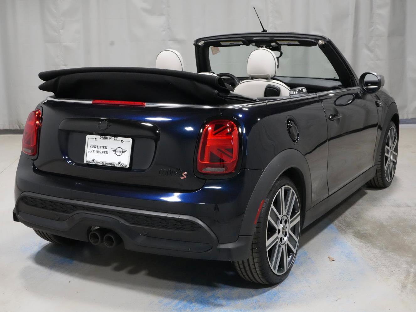 Certified 2023 MINI Cooper S image 18