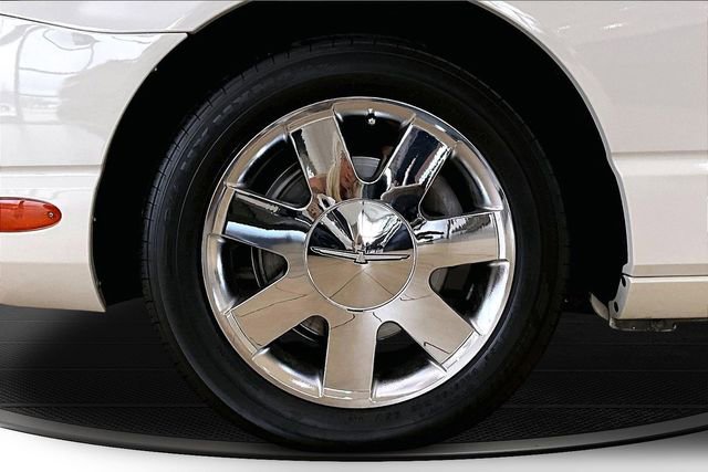 Used 2002 Ford Thunderbird image 27