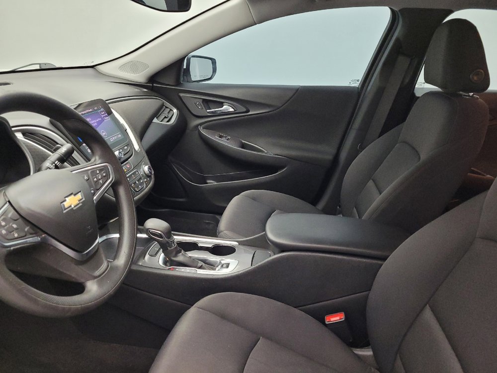 Used 2022 Chevrolet Malibu LT image 17