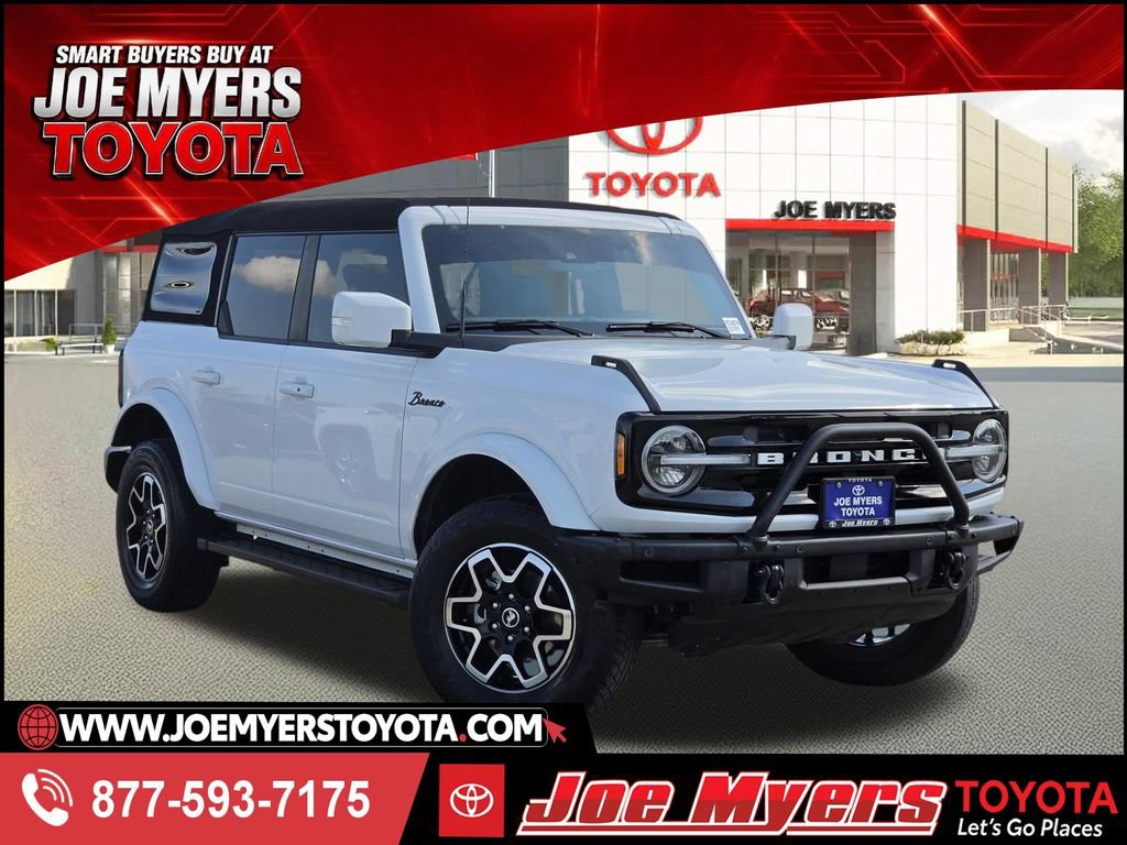 Used 2023 Ford Bronco Outer Banks AWD/4WD image 1