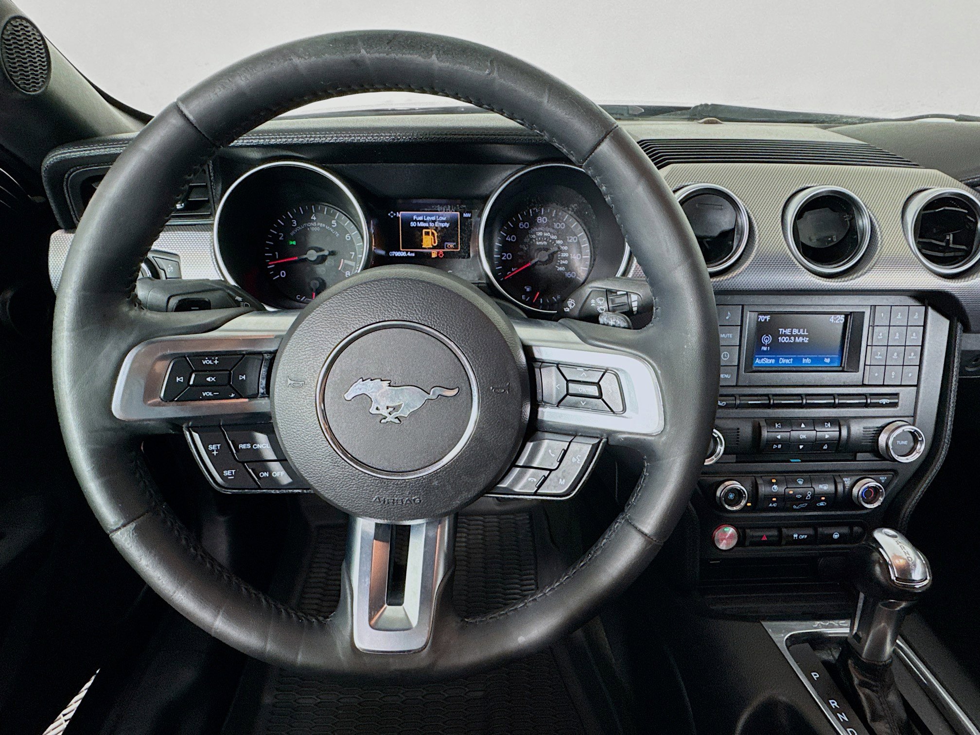 Used 2018 Ford Mustang GT w/ Black Accent Package RWD image 11