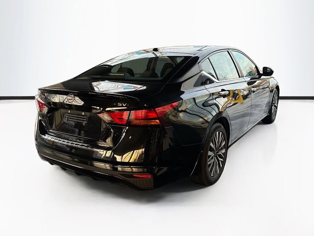 Used 2023 Nissan Altima 2.5 SV image 7
