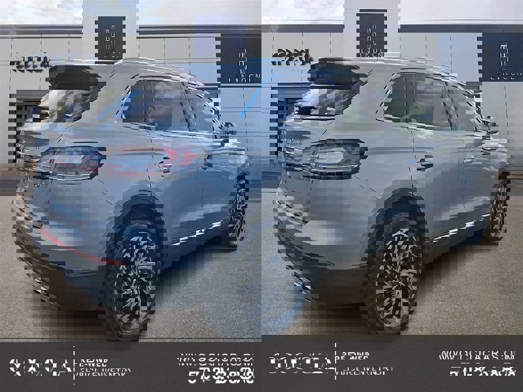 Used 2020 Lincoln Nautilus Reserve image 4